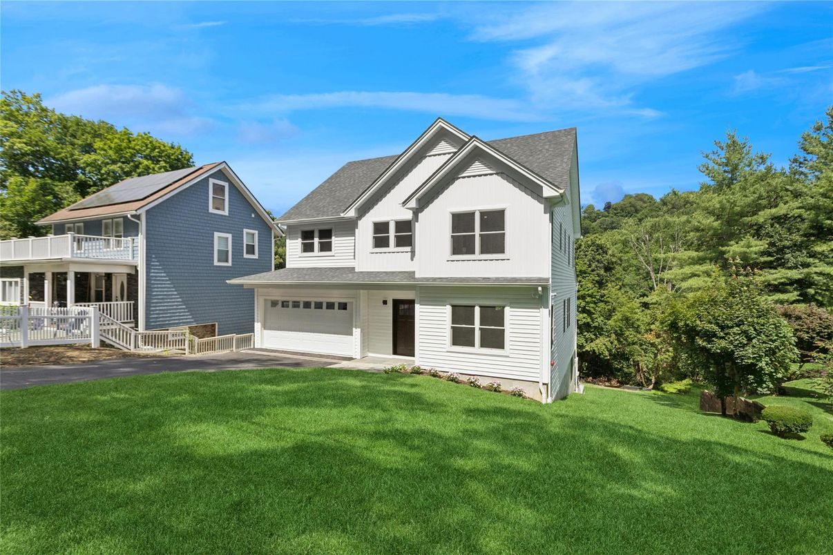 Attached, Backyard, Exterior, Facade, Solar Panels, Farmhouse