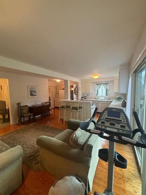 Fitness Equipment, Interior, Kitchen, Living room, Wood Texture Flooring