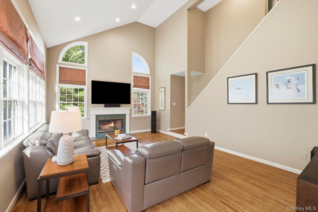 Fireplace, Interior, Living room, Recessed Lighting, Wood Texture Flooring