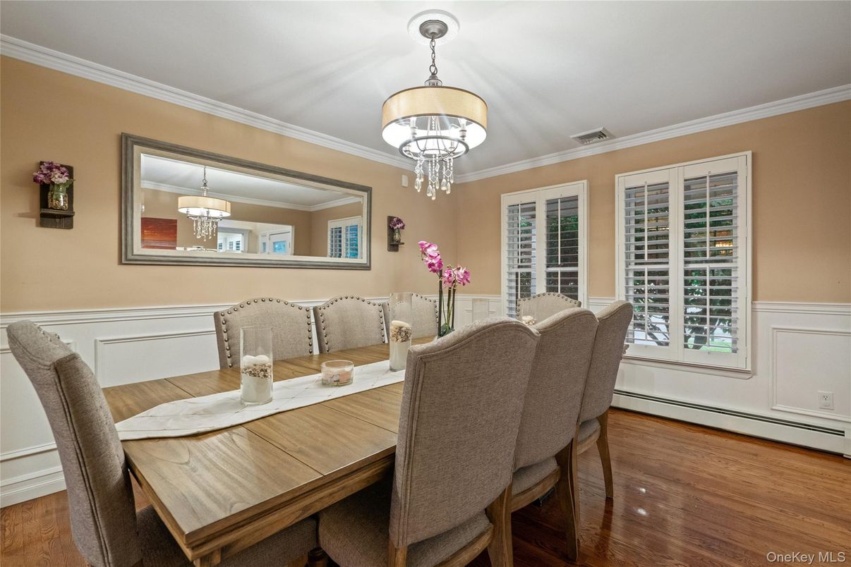 Chandelier, Dining room, Interior, Wood Texture Flooring