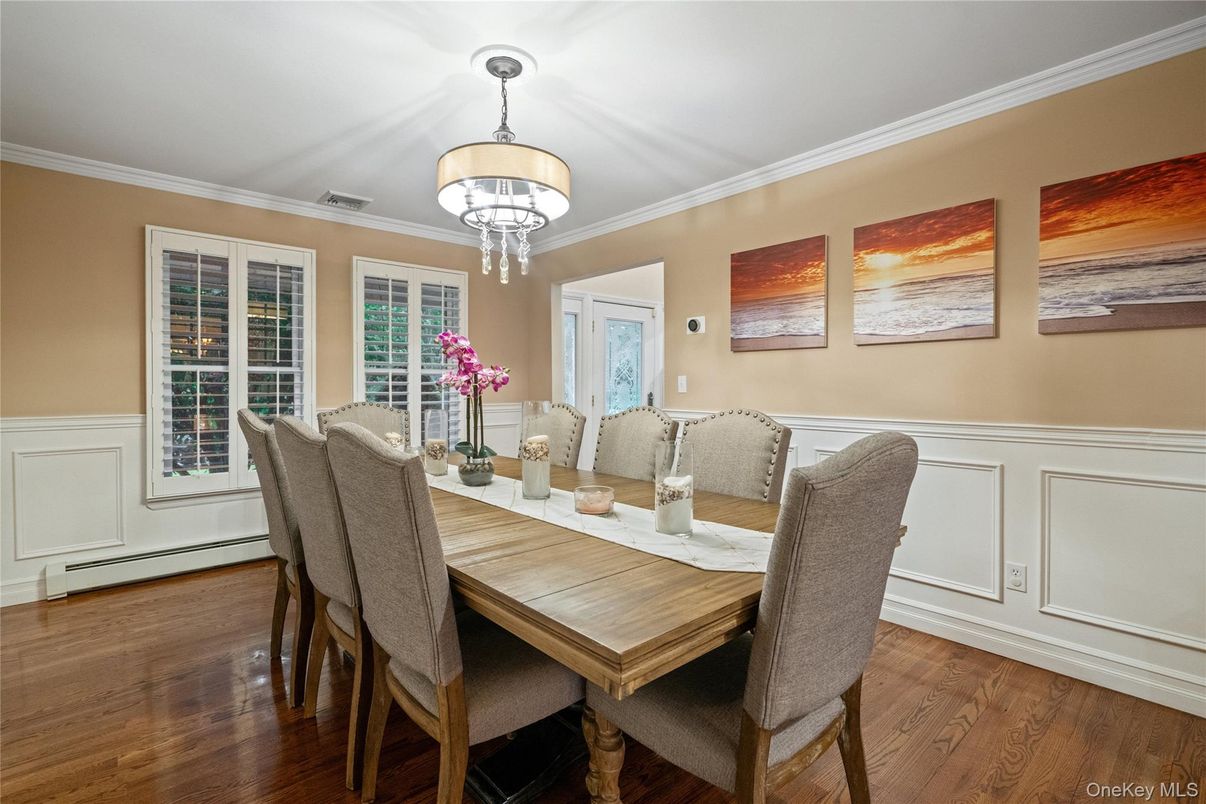 Chandelier, Dining room, Interior, Wood Texture Flooring