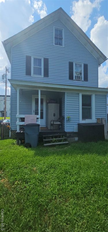 Exterior, Facade, American Craftsman