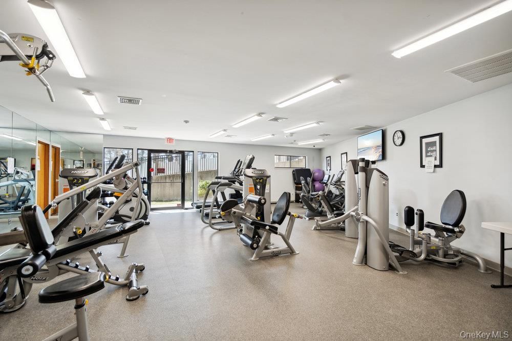 Fitness Equipment, Gym, Interior, Recessed Lighting