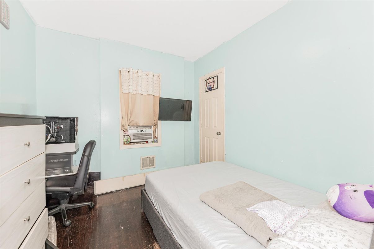 Bedroom, Home Office, Interior, Wood Texture Flooring