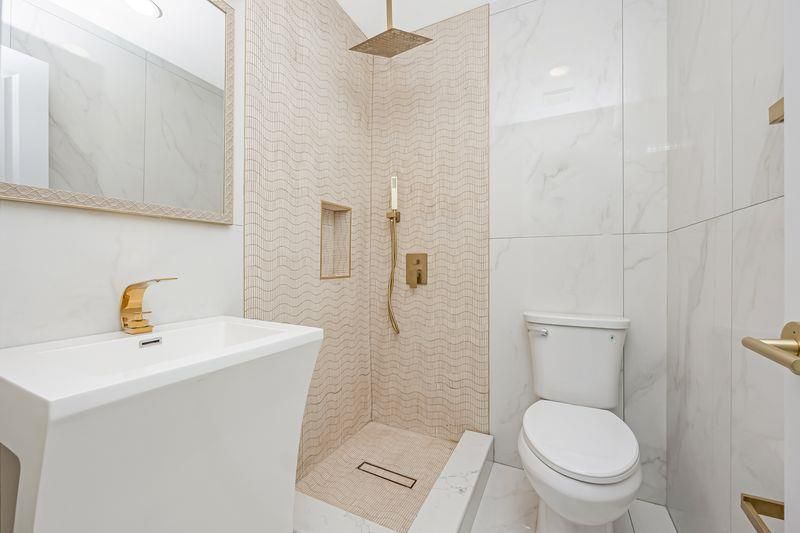 Bathroom, Interior, Marble Walls