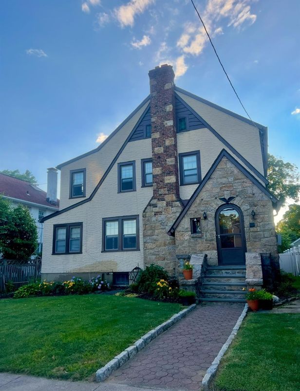 Exterior, Facade, Tudor Revival
