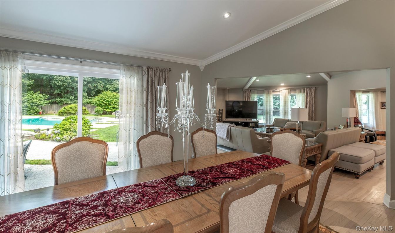 Dining room, Interior, Living room, Recessed Lighting, Wood Texture Flooring