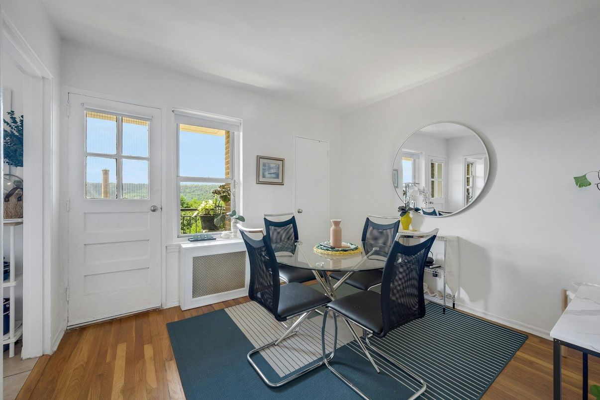 Dining room, Interior, Wood Texture Flooring
