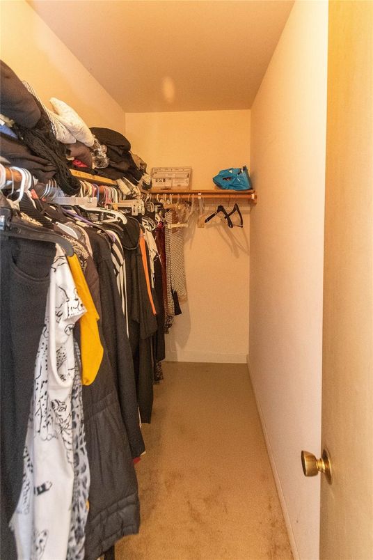 Interior, Walk-in Closets