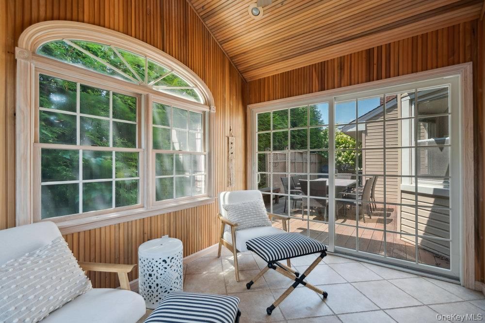 Interior, Sun Room, Wooden Ceilings