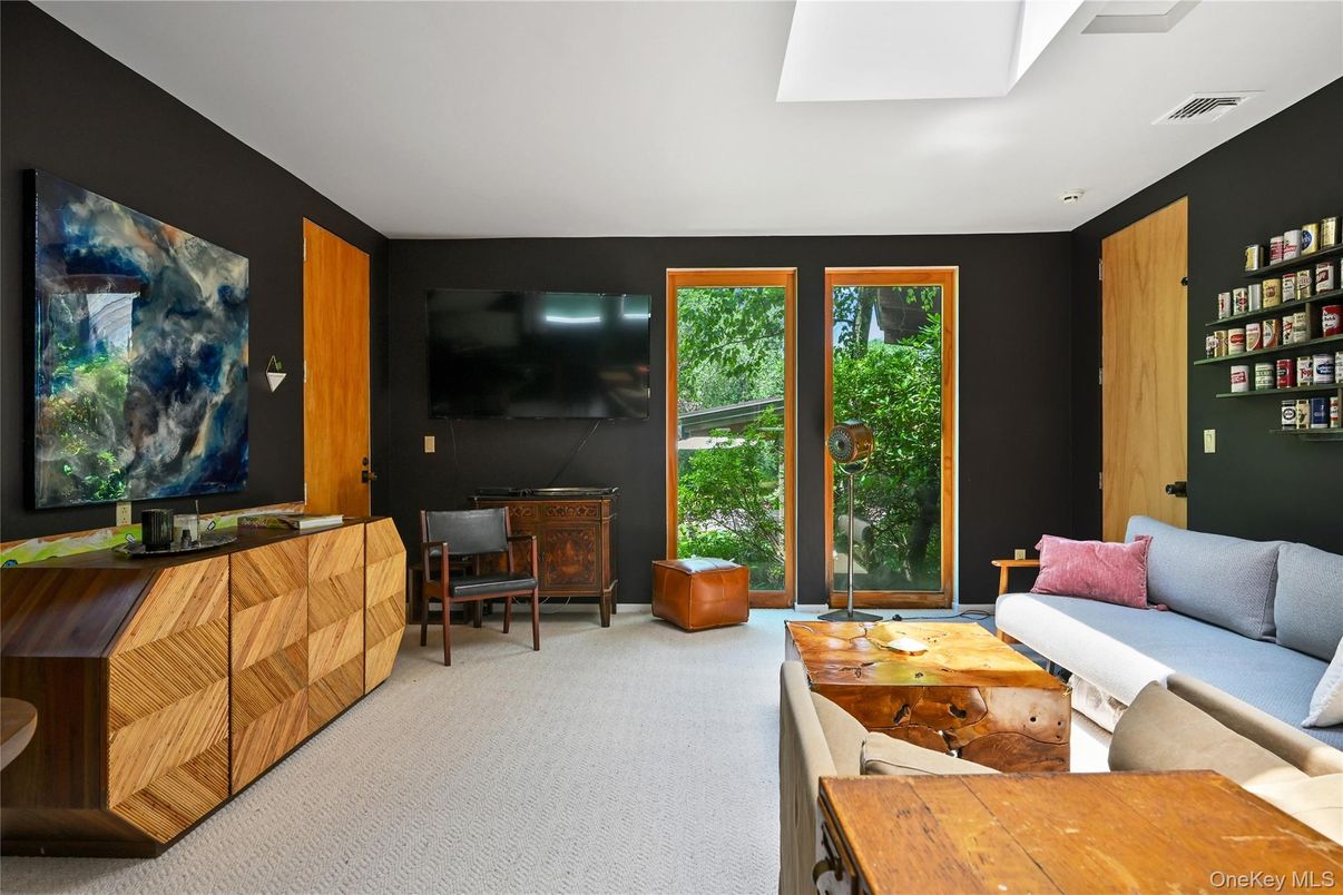 Interior, Living room