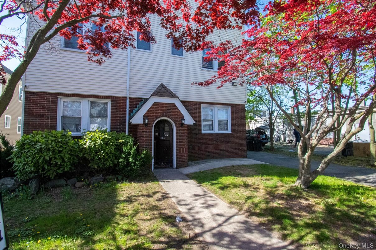 Exterior, Facade, Brick Facade, Tudor Revival