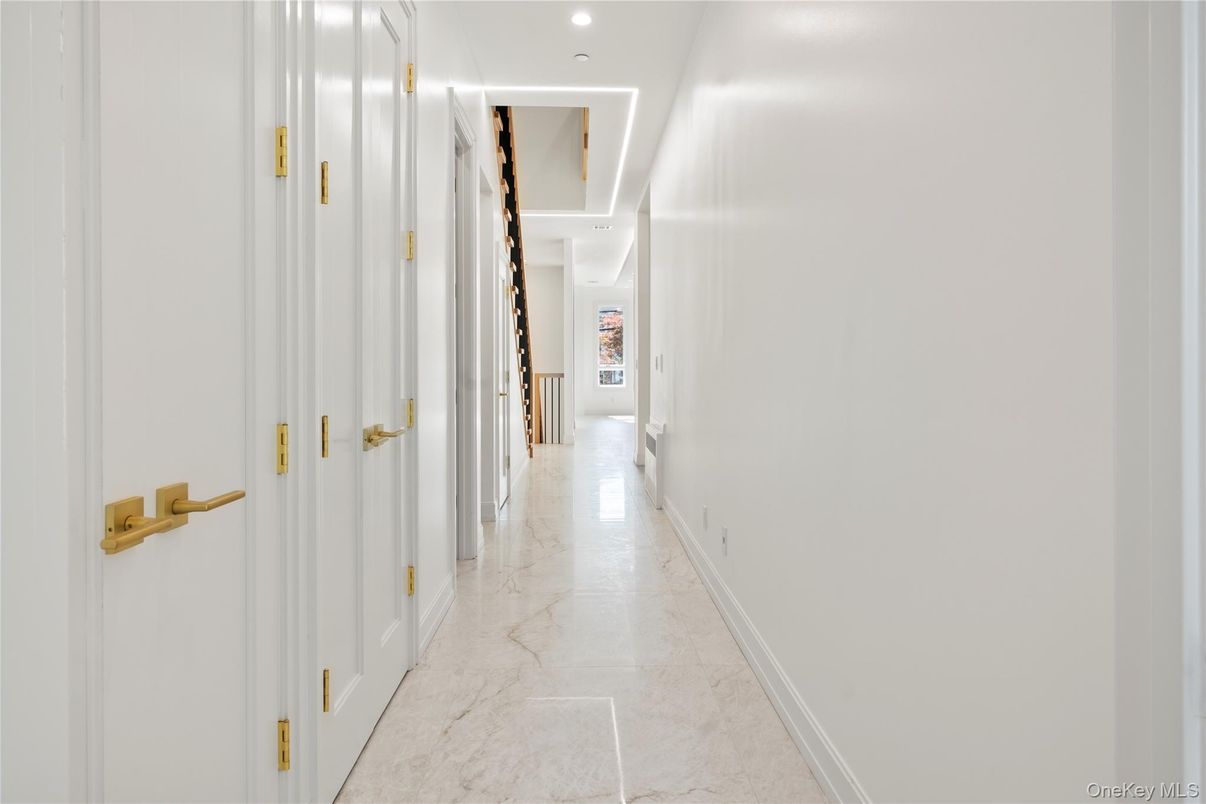 Interior, Marble, Recessed Lighting