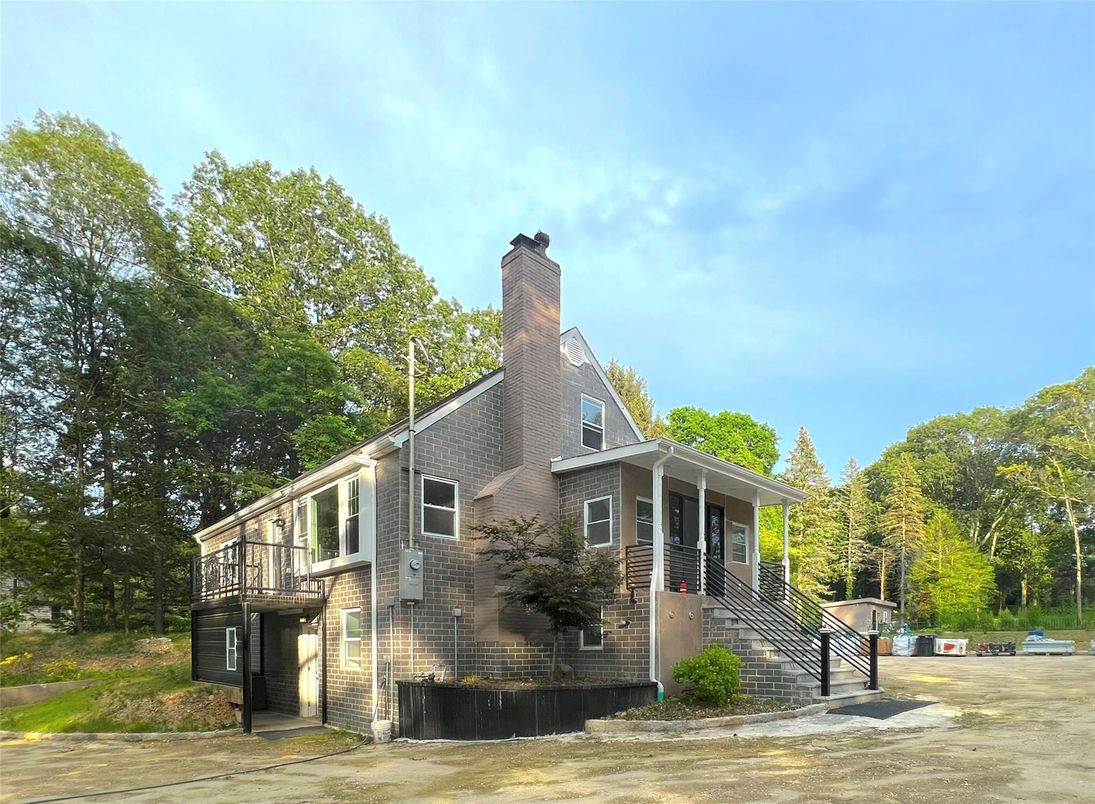 Backyard, Exterior, Facade, Brick Facade, None