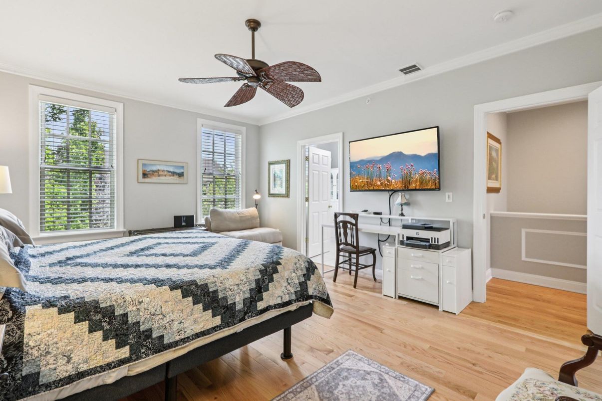 Bedroom, Home Office, Interior, Wood Texture Flooring