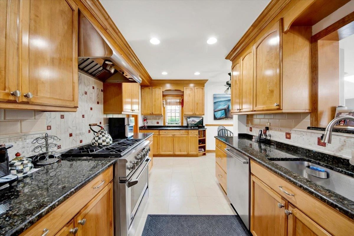 Interior, Kitchen, Recessed Lighting