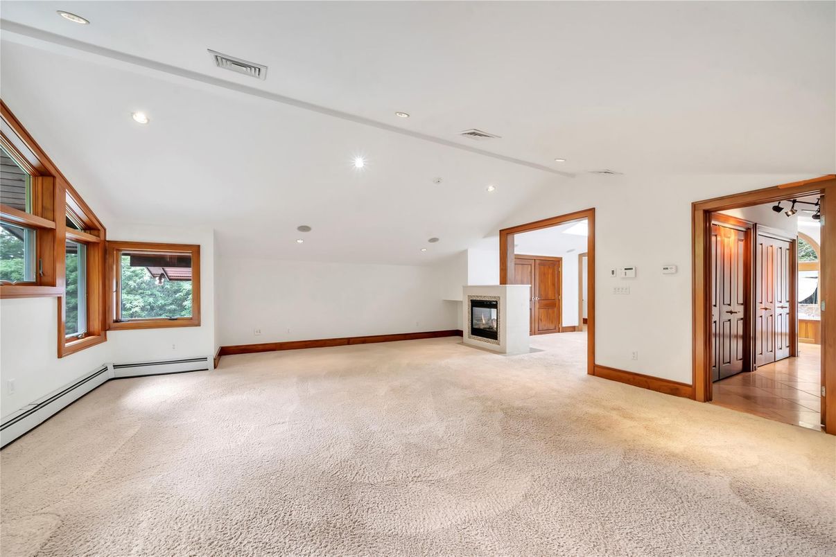 Empty room, Fireplace, Interior, Recessed Lighting