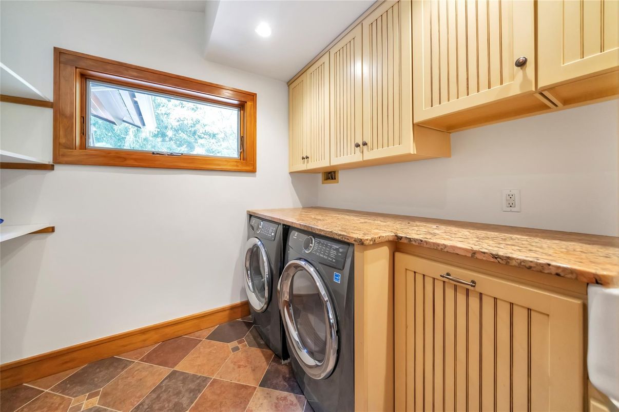 Interior, Recessed Lighting, Washer