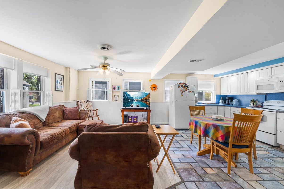 Dining room, Interior, Kitchen, Living room