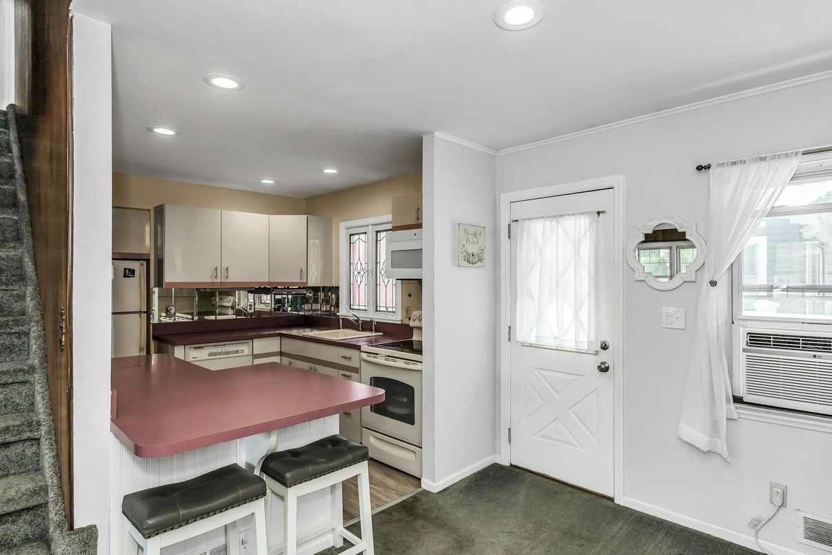 Interior, Kitchen, Recessed Lighting