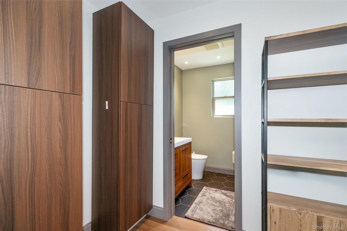 Bathroom, Interior, Recessed Lighting, Wood Texture Flooring