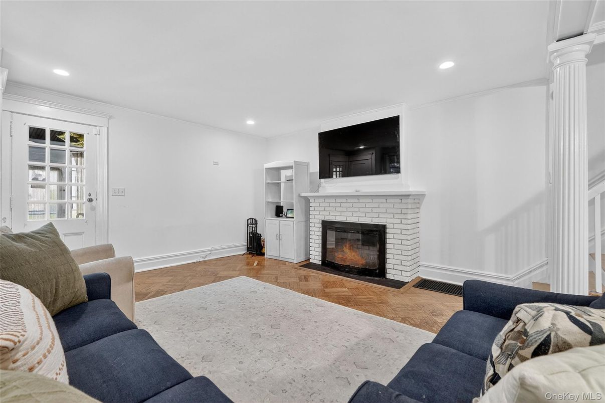Fireplace, Interior, Living room, Recessed Lighting, Wood Texture Flooring