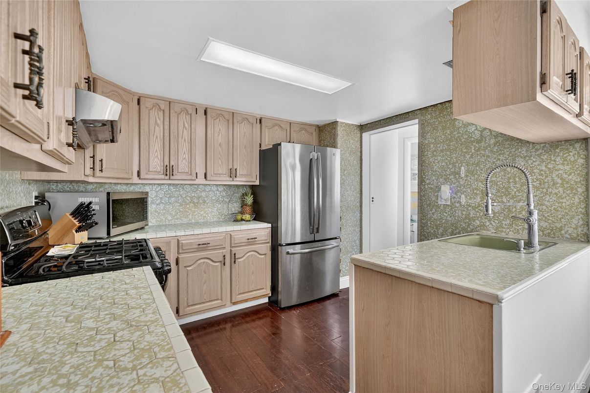 Interior, Kitchen, Wood Texture Flooring