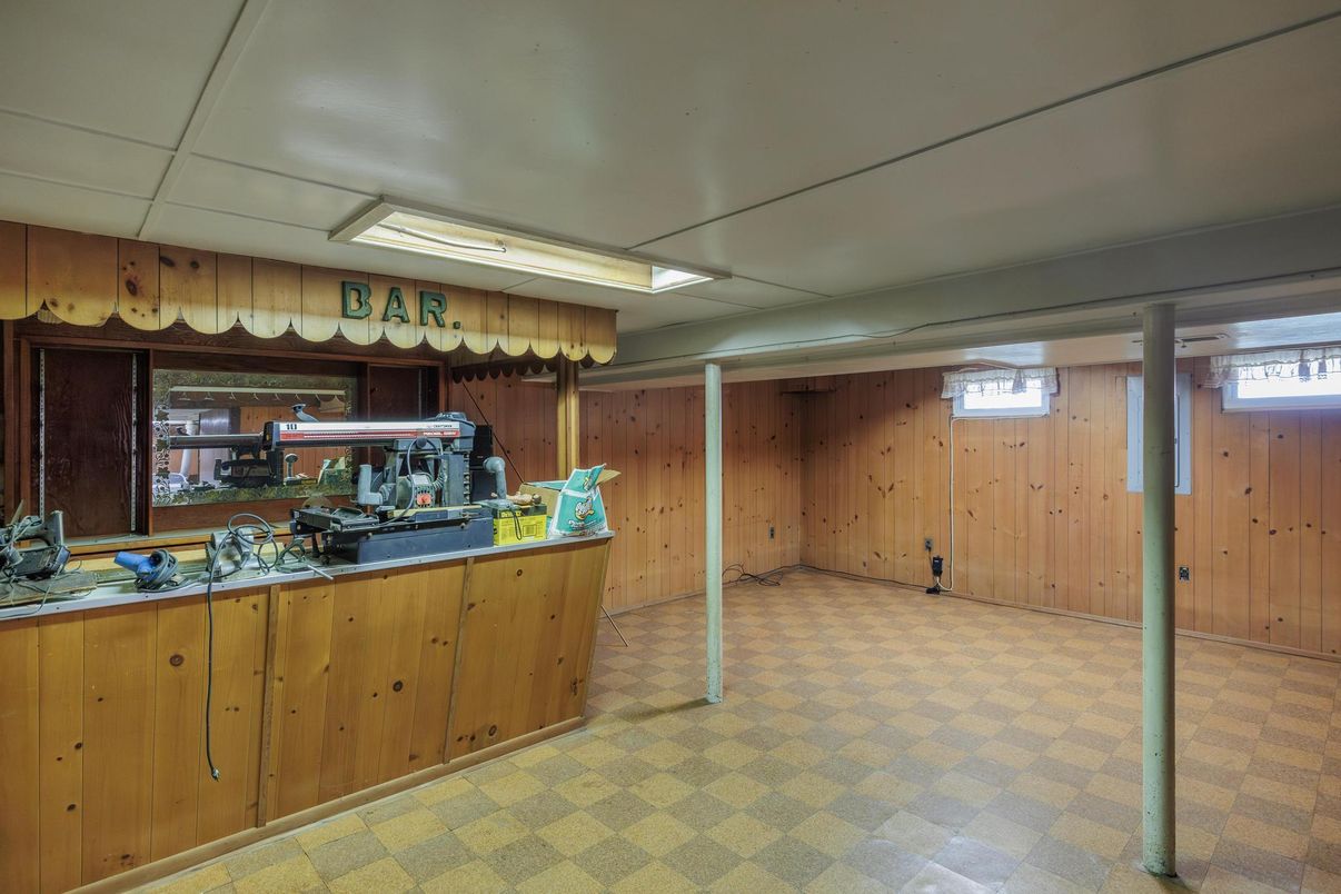 Interior, Wooden Walls