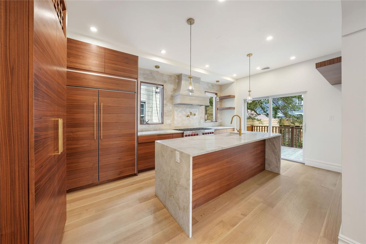 Interior, Kitchen, Pendant Lights, Recessed Lighting, Wood Texture Flooring