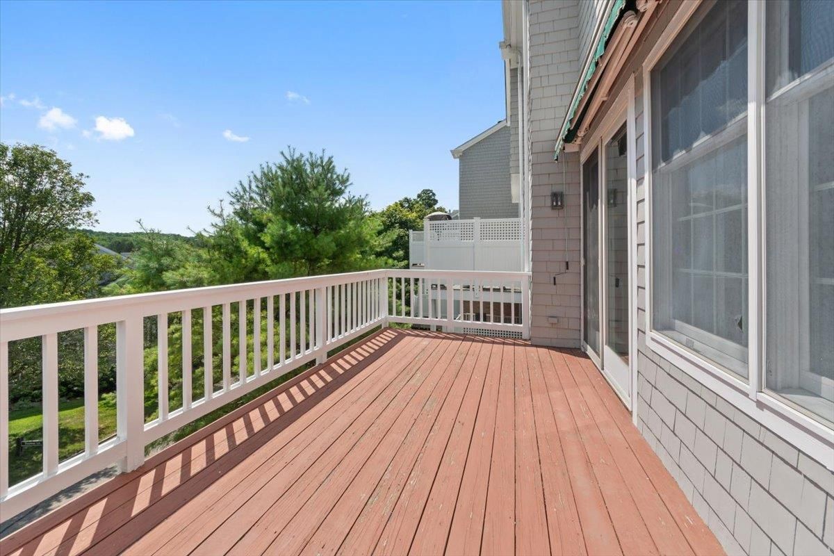 Exterior, Wood Texture Flooring
