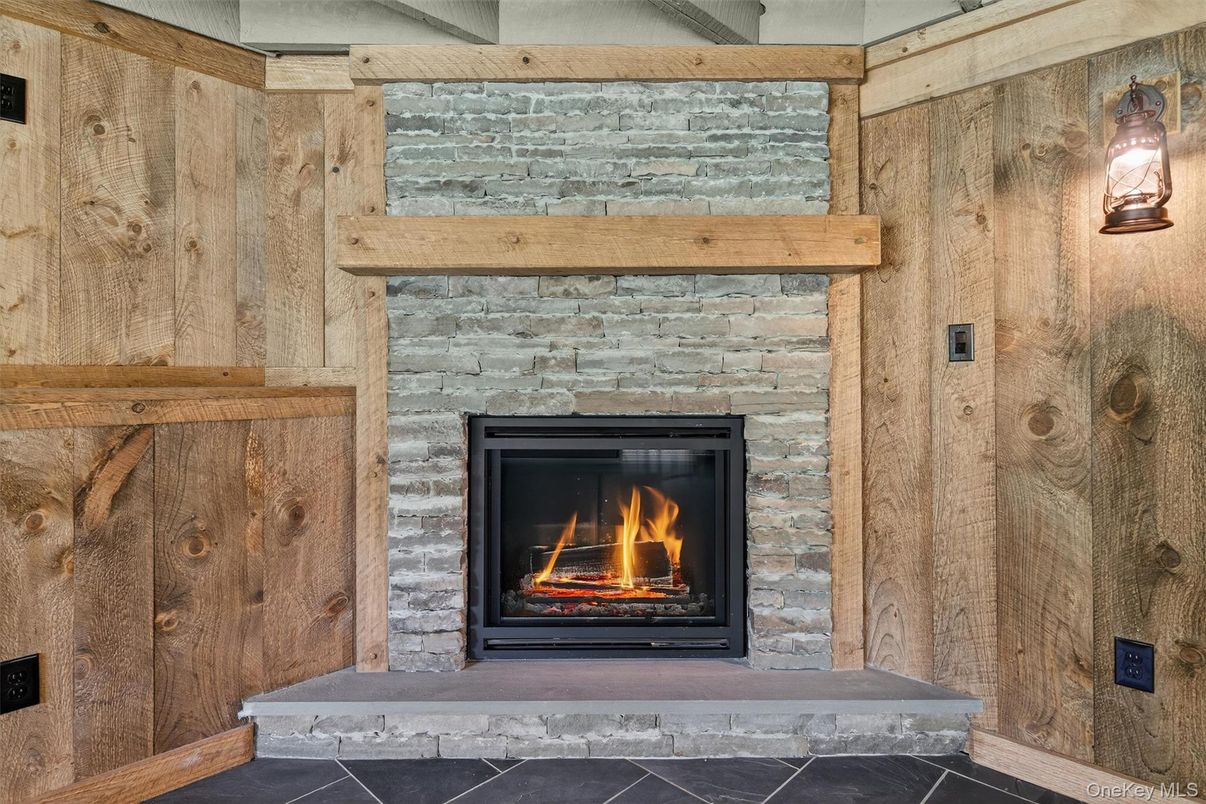 Exterior, Fireplace