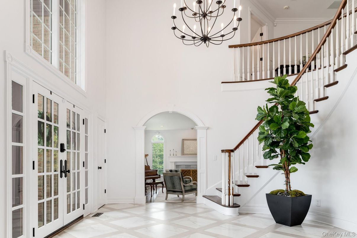 Chandelier, Fireplace, Interior, Marble
