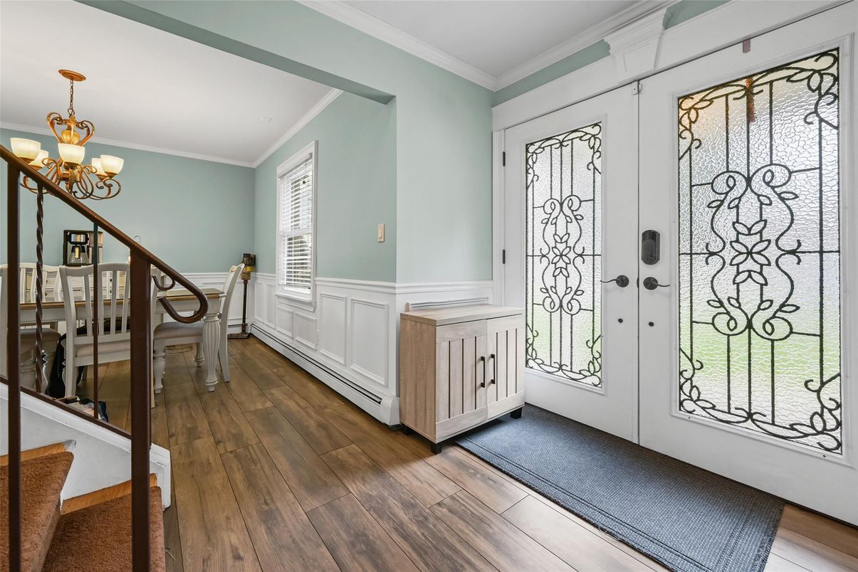 Chandelier, Dining room, Interior, Wood Texture Flooring