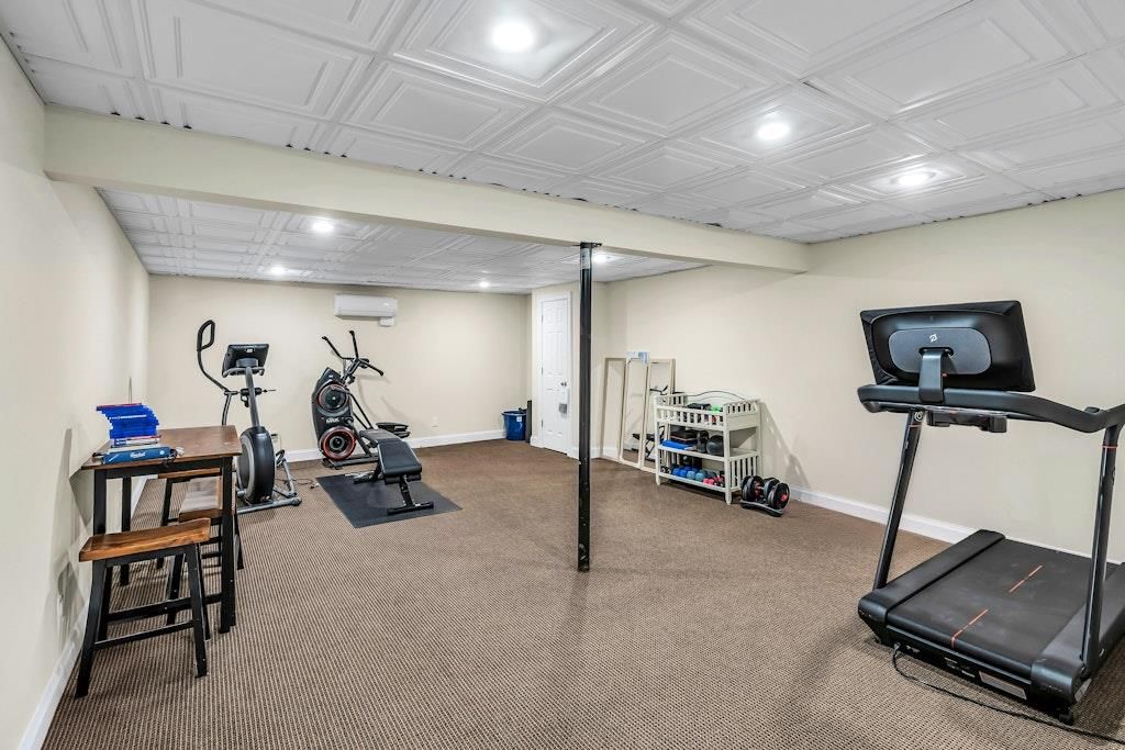 Fitness Equipment, Interior, Recessed Lighting
