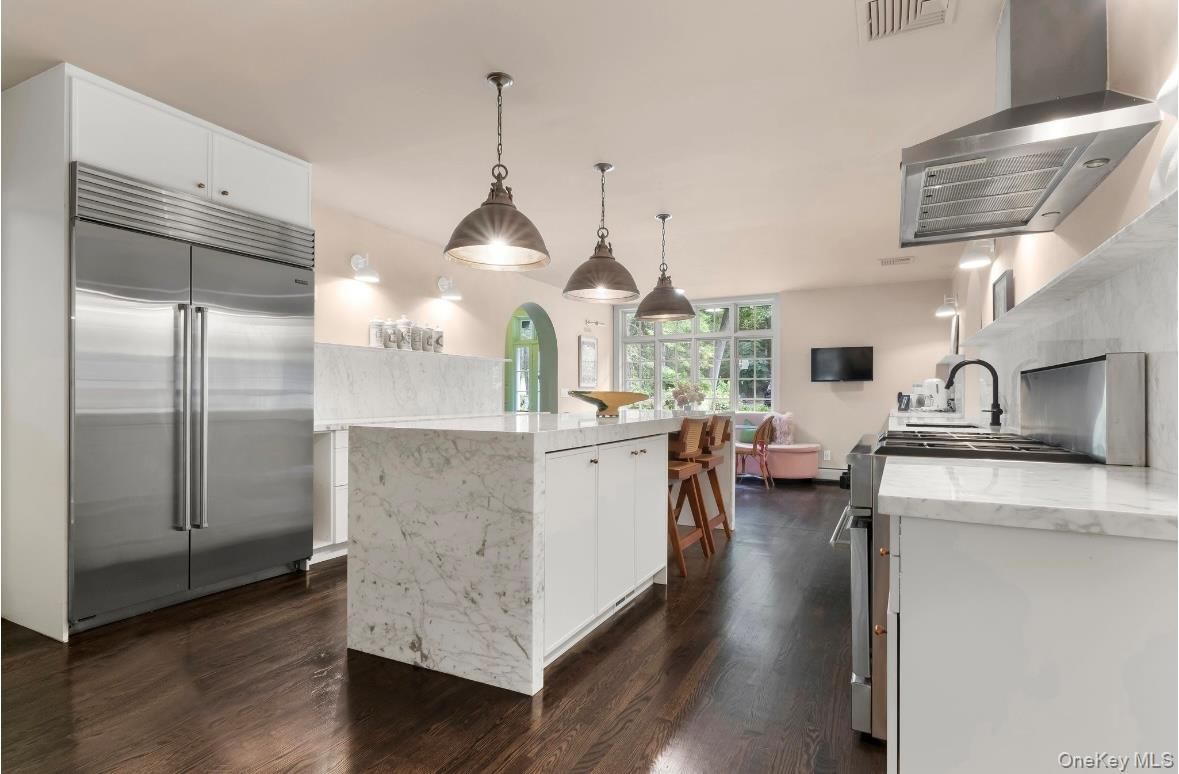 Interior, Kitchen, Pendant Lights, Stainless Steel Appliances, Wood Texture Flooring