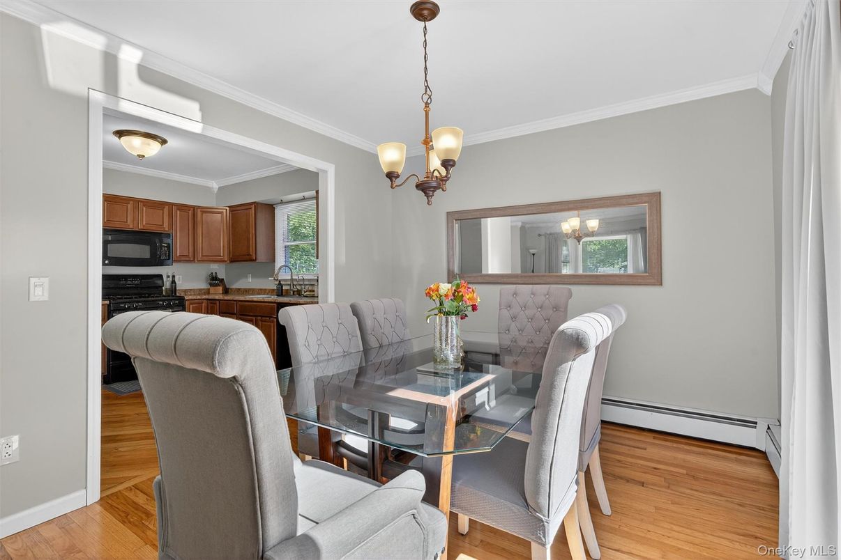 Chandelier, Dining room, Interior, Kitchen, Pendant Lights, Wood Texture Flooring
