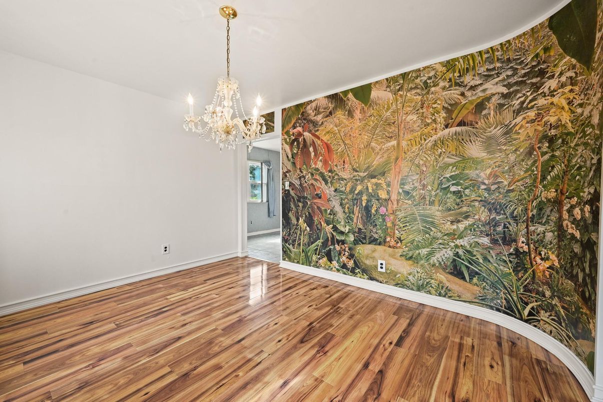 Chandelier, Empty room, Interior, Wood Texture Flooring