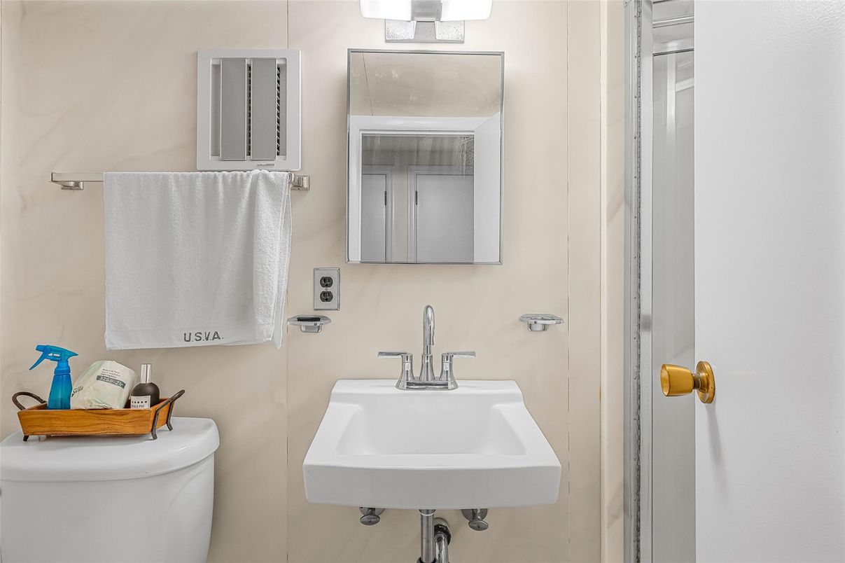 Bathroom, Interior