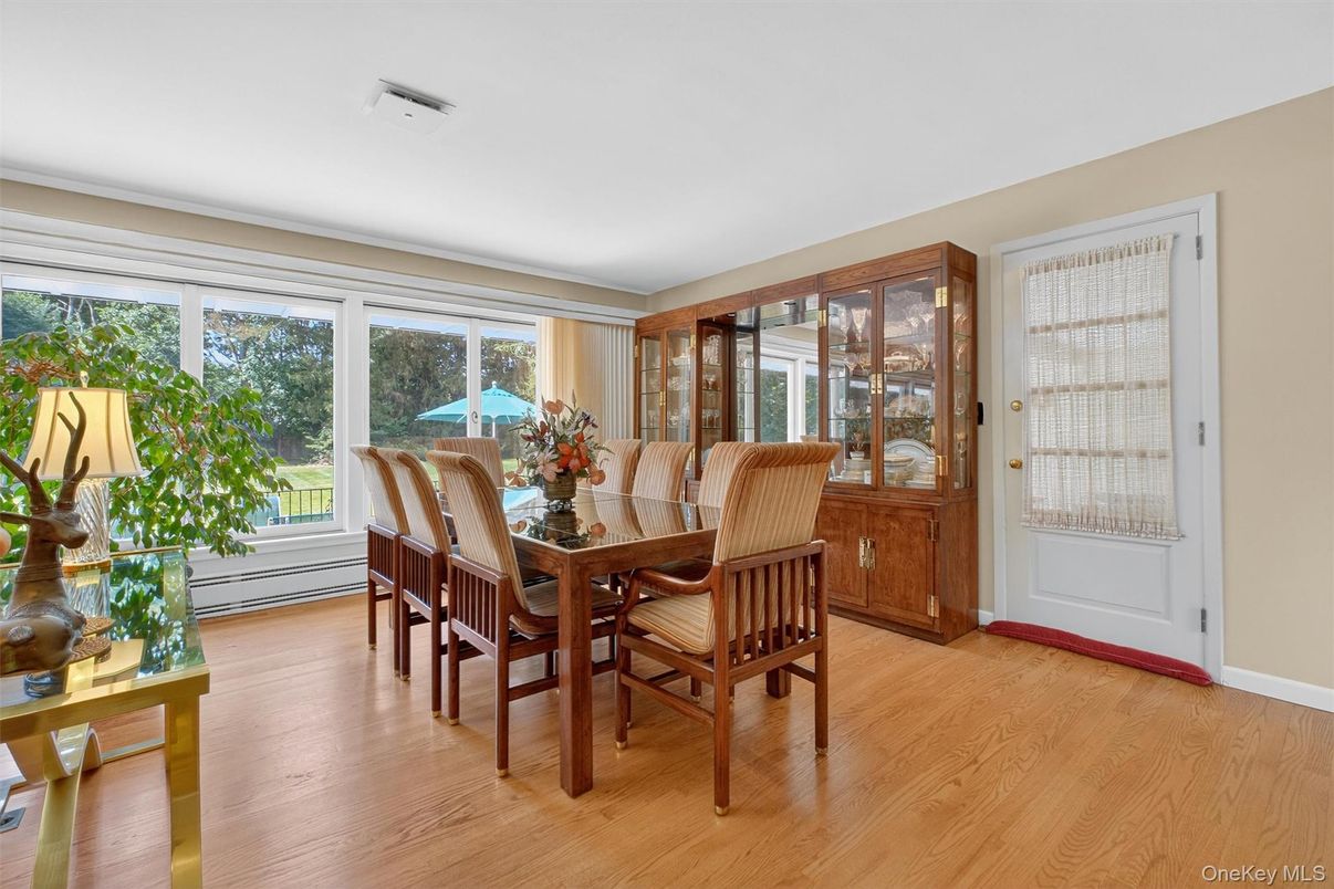 Dining room, Interior, Wood Texture Flooring