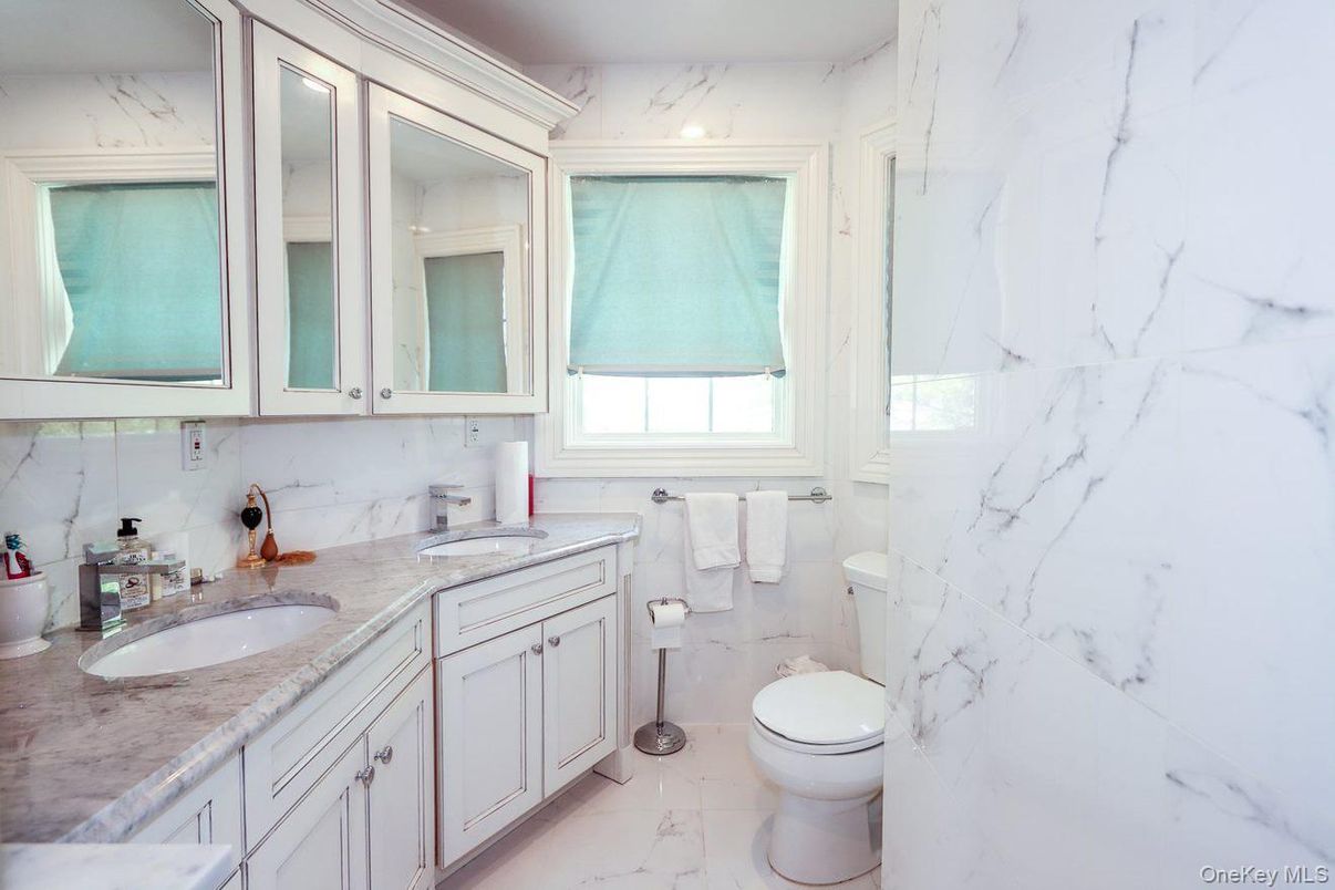 Bathroom, Dual Sink Vanities, Interior, Marble, Marble Walls