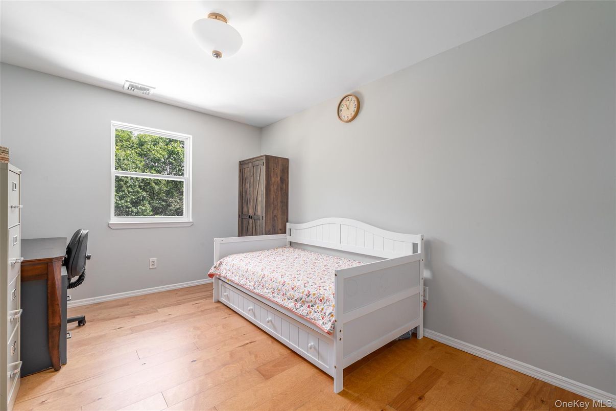 Bedroom, Home Office, Interior, Wood Texture Flooring