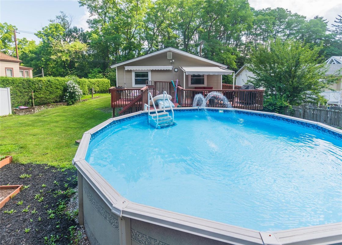 Backyard, Exterior, Pool