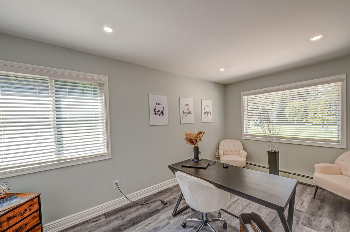 Home Office, Interior, Recessed Lighting, Wood Texture Flooring