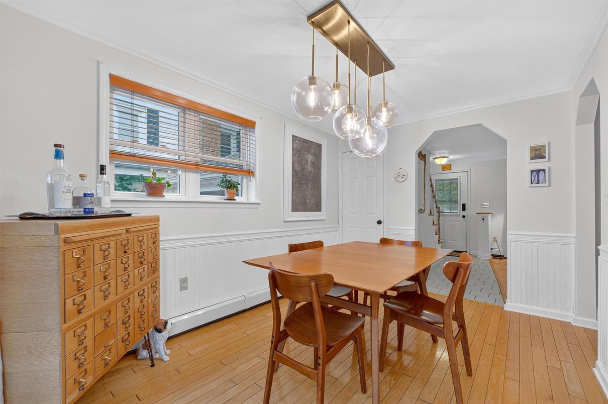 Dining room, Interior, Pendant Lights, Wood Texture Flooring