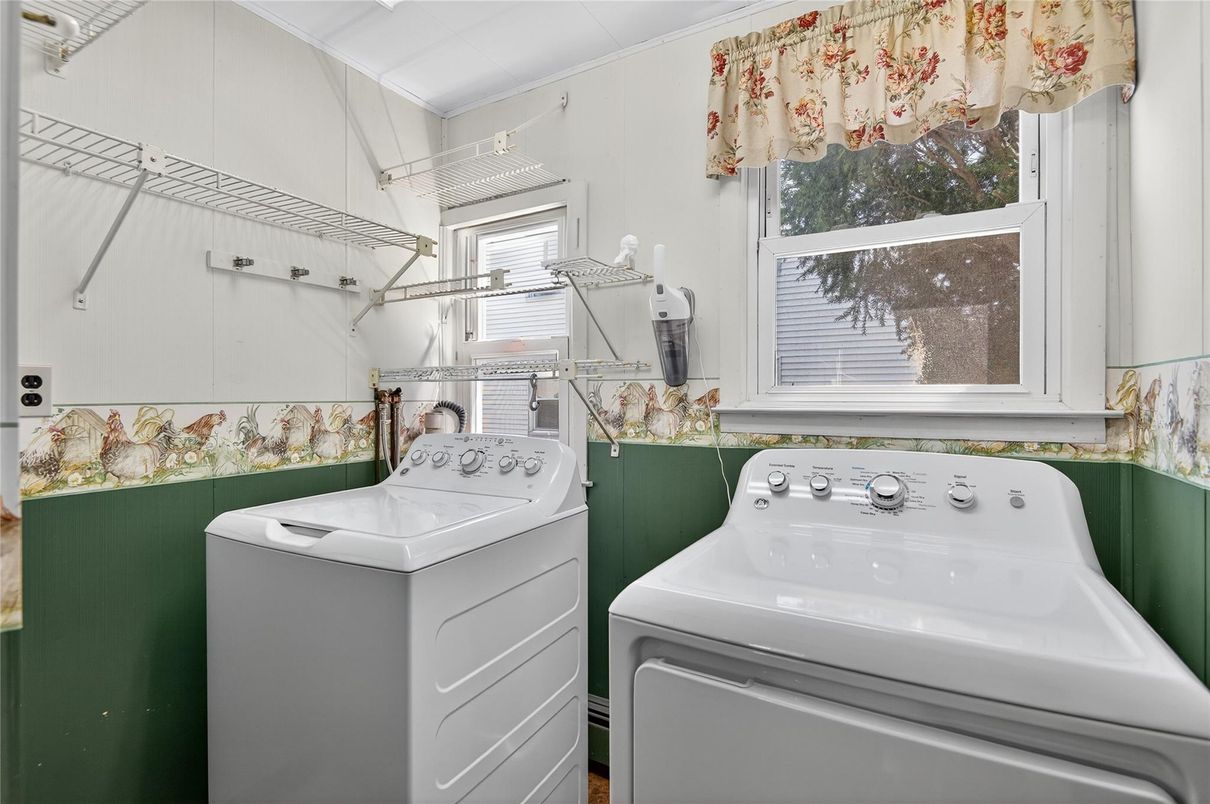 Interior, Utility Closets, Washer