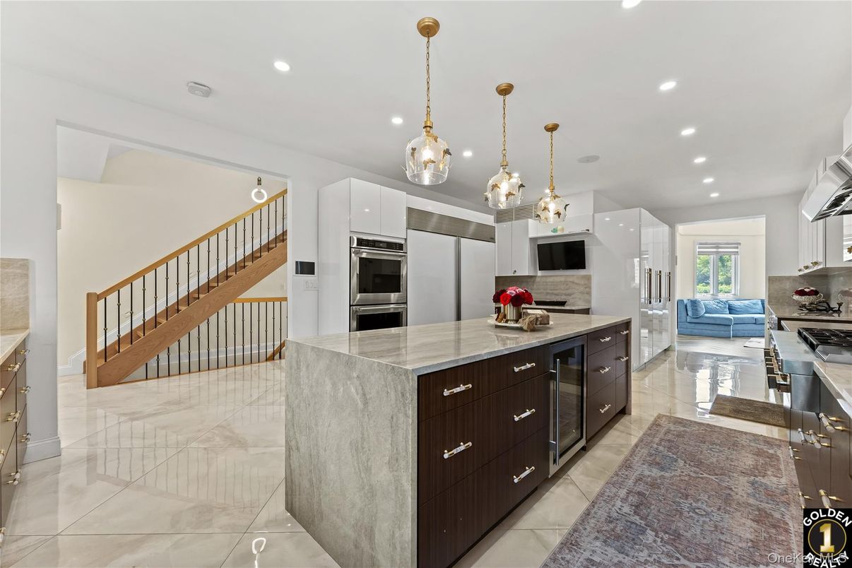 Interior, Kitchen, Pendant Lights, Recessed Lighting, Stainless Steel Appliances