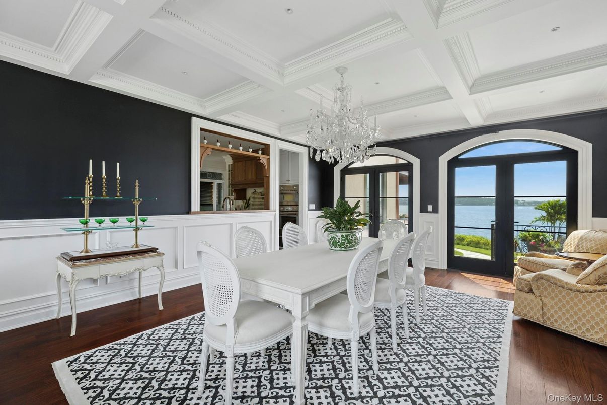 Chandelier, Dining room, Interior, Recessed Lighting, Water, Wood Texture Flooring