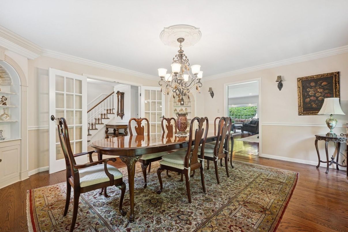 Chandelier, Dining room, Interior, Wood Texture Flooring