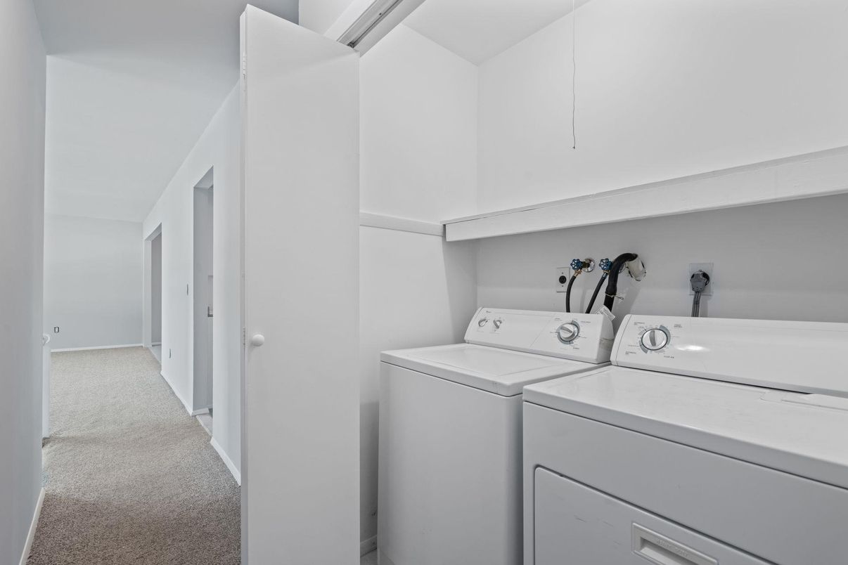 Interior, Utility Closets, Washer