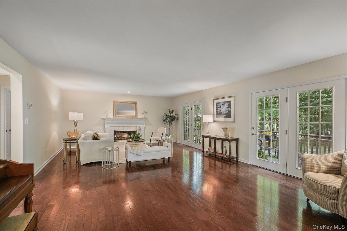 Fireplace, Interior, Living room, Piano, Wood Texture Flooring